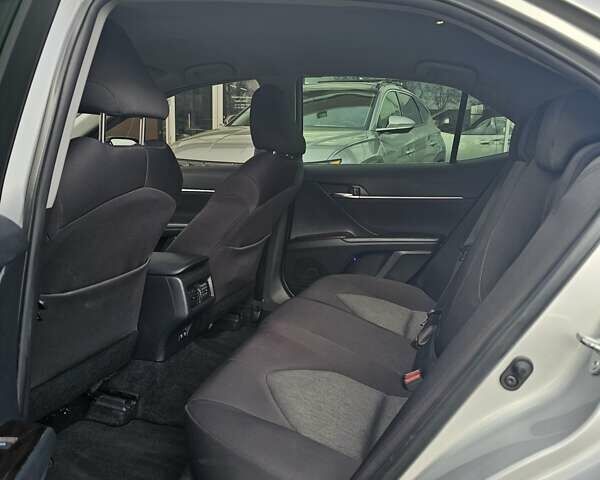 Серый Тойота Камри, объемом двигателя 2.49 л и пробегом 126 тыс. км за 23000 $, фото 22 на Automoto.ua