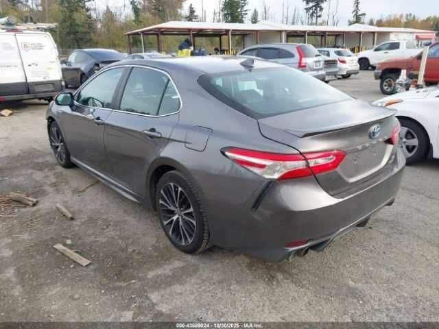 Серый Тойота Камри, объемом двигателя 2.5 л и пробегом 71 тыс. км за 5700 $, фото 2 на Automoto.ua