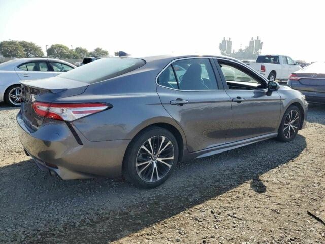 Серый Тойота Камри, объемом двигателя 2.5 л и пробегом 48 тыс. км за 5600 $, фото 2 на Automoto.ua