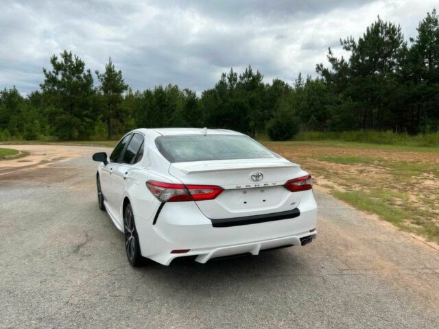 Сірий Тойота Камрі, об'ємом двигуна 2.5 л та пробігом 50 тис. км за 21000 $, фото 3 на Automoto.ua