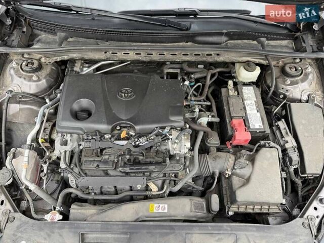 Серый Тойота Камри, объемом двигателя 2.49 л и пробегом 16 тыс. км за 26500 $, фото 8 на Automoto.ua