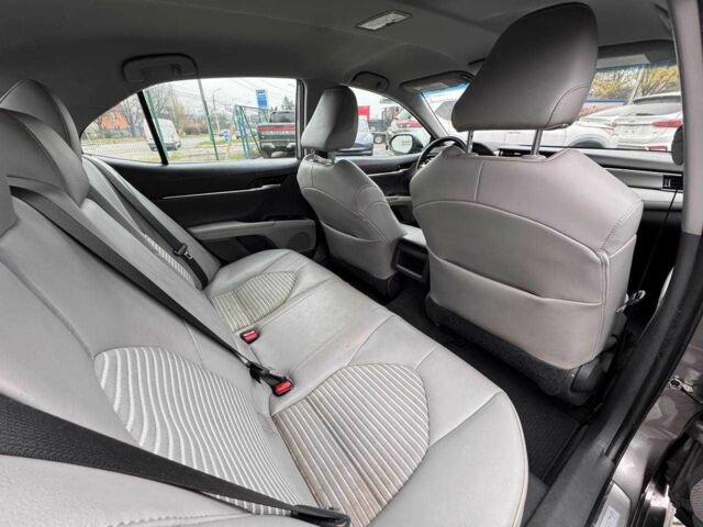 Серый Тойота Камри, объемом двигателя 2.5 л и пробегом 148 тыс. км за 19900 $, фото 5 на Automoto.ua