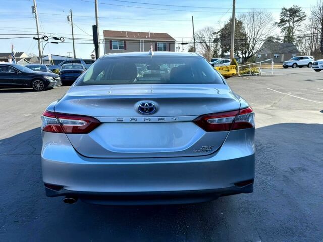 Серый Тойота Камри, объемом двигателя 2.5 л и пробегом 49 тыс. км за 14000 $, фото 4 на Automoto.ua