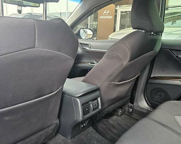 Серый Тойота Камри, объемом двигателя 2.49 л и пробегом 126 тыс. км за 23000 $, фото 23 на Automoto.ua