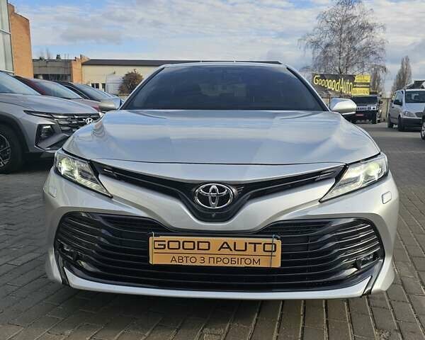 Серый Тойота Камри, объемом двигателя 2.49 л и пробегом 126 тыс. км за 23000 $, фото 3 на Automoto.ua
