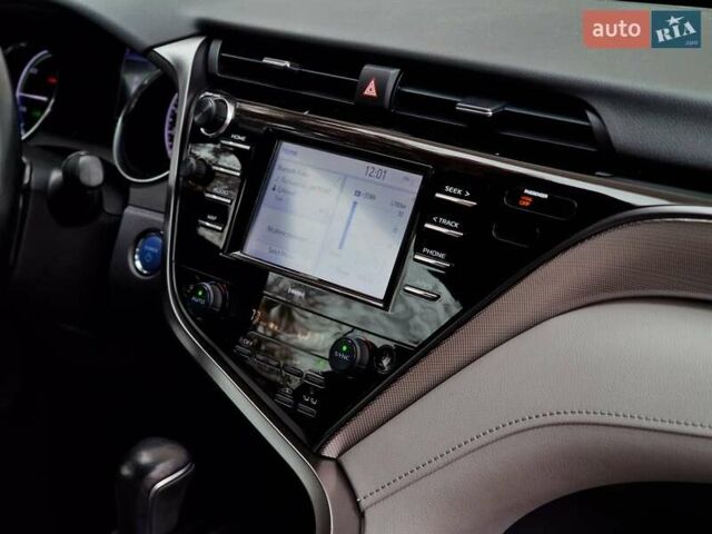 Тойота Камри 2020 в Одессе на Automoto.ua Серый Тойота Камри, объемом двигателя 2.49 л и пробегом 129 тыс. км за 27990 $, фото 54 на Automoto.ua