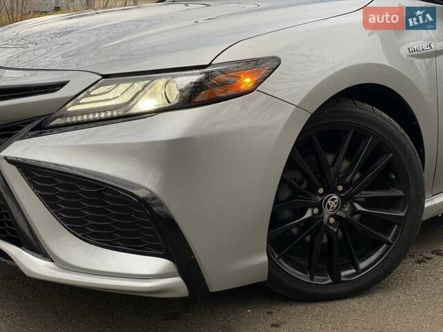 Серый Тойота Камри, объемом двигателя 2.49 л и пробегом 81 тыс. км за 26990 $, фото 5 на Automoto.ua