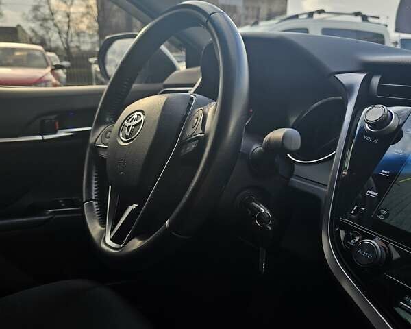 Серый Тойота Камри, объемом двигателя 2.49 л и пробегом 126 тыс. км за 23000 $, фото 10 на Automoto.ua