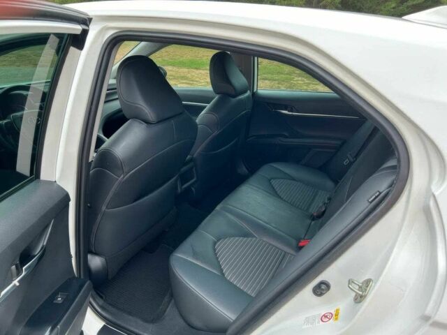 Сірий Тойота Камрі, об'ємом двигуна 2.5 л та пробігом 50 тис. км за 21000 $, фото 11 на Automoto.ua