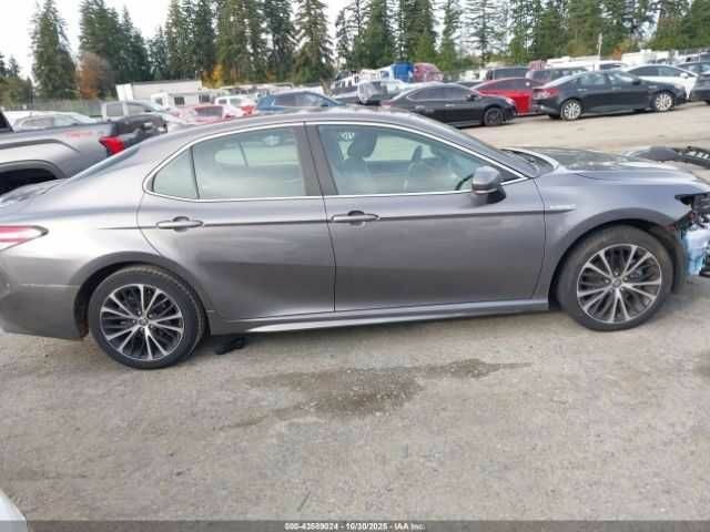 Серый Тойота Камри, объемом двигателя 2.5 л и пробегом 71 тыс. км за 5700 $, фото 13 на Automoto.ua