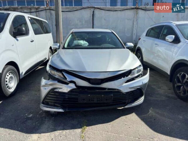 Тойота Камрі 2021 у Києві на Automoto.ua Сірий Тойота Камрі, об'ємом двигуна 2.49 л та пробігом 93 тис. км за 16900 $, фото 5 на Automoto.ua