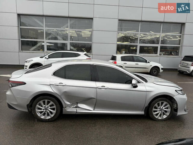 Сірий Тойота Камрі, об'ємом двигуна 2.49 л та пробігом 93 тис. км за 15900 $, фото 5 на Automoto.ua