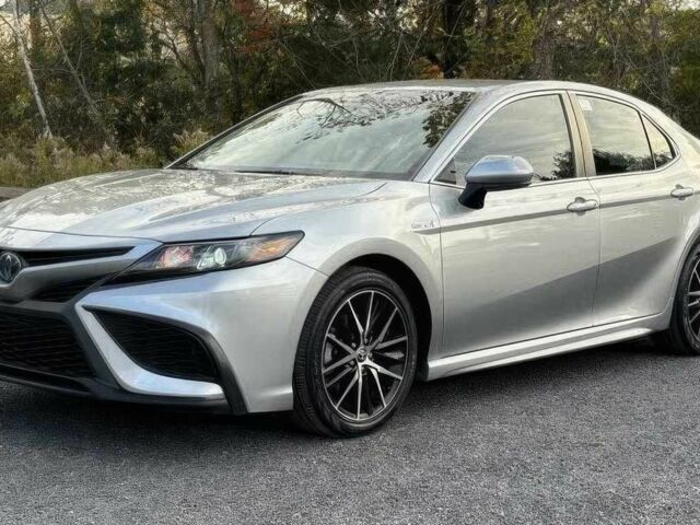 Тойота Камри 2021 в Житомире на Automoto.ua Серый Тойота Камри, объемом двигателя 2.5 л и пробегом 25 тыс. км за 21300 $, фото 2 на Automoto.ua