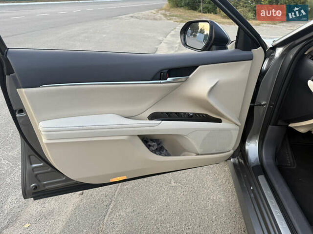 Серый Тойота Камри, объемом двигателя 2.49 л и пробегом 132 тыс. км за 29900 $, фото 21 на Automoto.ua