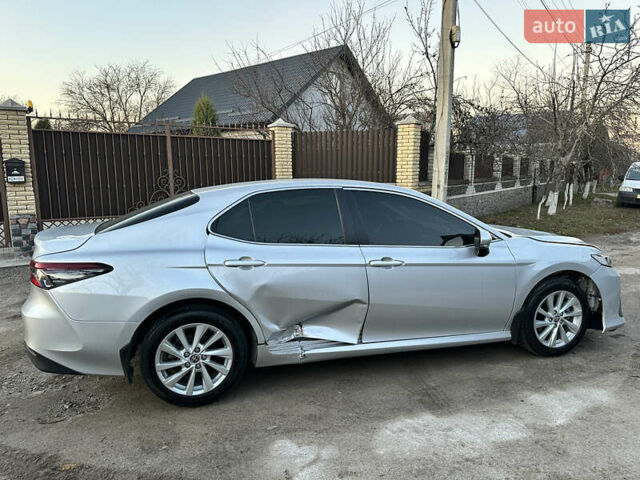 Серый Тойота Камри, объемом двигателя 2.49 л и пробегом 93 тыс. км за 18000 $, фото 5 на Automoto.ua