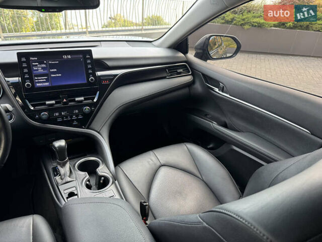 Сірий Тойота Камрі, об'ємом двигуна 2.49 л та пробігом 110 тис. км за 30000 $, фото 27 на Automoto.ua