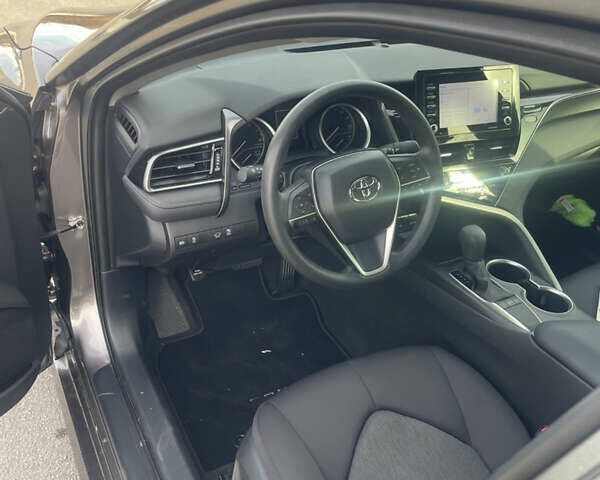 Серый Тойота Камри, объемом двигателя 2.49 л и пробегом 14 тыс. км за 24000 $, фото 10 на Automoto.ua