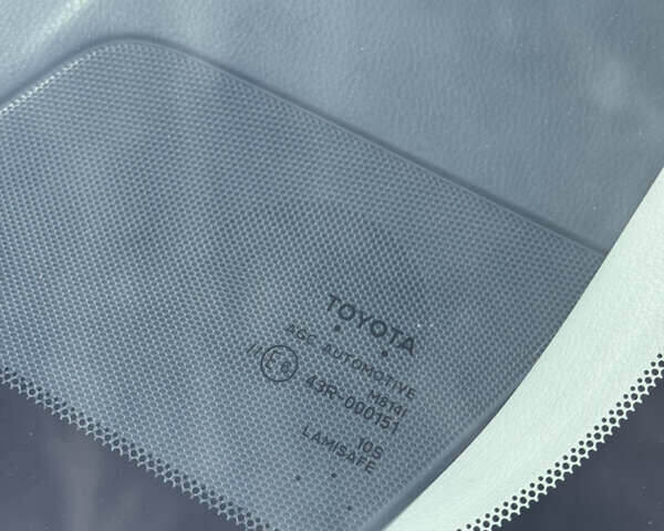 Серый Тойота Камри, объемом двигателя 2.5 л и пробегом 133 тыс. км за 25555 $, фото 24 на Automoto.ua