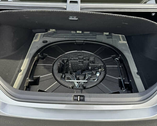 Серый Тойота Камри, объемом двигателя 2.5 л и пробегом 133 тыс. км за 25555 $, фото 32 на Automoto.ua