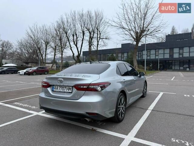 Серый Тойота Камри, объемом двигателя 2.49 л и пробегом 51 тыс. км за 29000 $, фото 5 на Automoto.ua