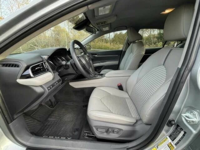 Серый Тойота Камри, объемом двигателя 2.5 л и пробегом 27 тыс. км за 9400 $, фото 6 на Automoto.ua