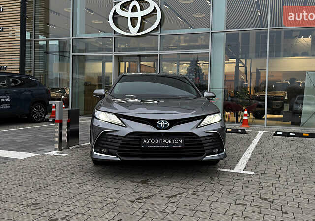 Серый Тойота Камри, объемом двигателя 2.49 л и пробегом 147 тыс. км за 29990 $, фото 4 на Automoto.ua