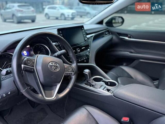 Серый Тойота Камри, объемом двигателя 2.49 л и пробегом 51 тыс. км за 29000 $, фото 11 на Automoto.ua