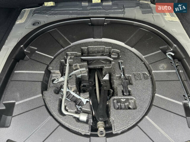 Сірий Тойота Камрі, об'ємом двигуна 2.49 л та пробігом 110 тис. км за 30000 $, фото 24 на Automoto.ua