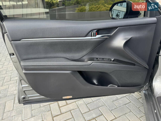 Сірий Тойота Камрі, об'ємом двигуна 2.49 л та пробігом 110 тис. км за 30000 $, фото 10 на Automoto.ua