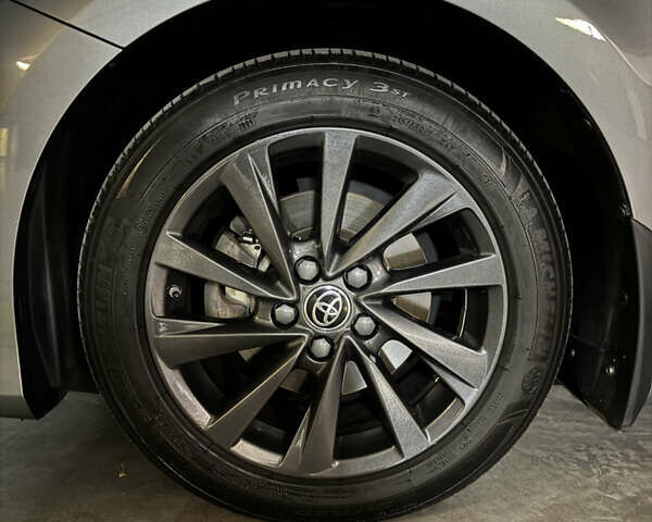 Сірий Тойота Камрі, об'ємом двигуна 2.49 л та пробігом 110 тис. км за 30000 $, фото 34 на Automoto.ua