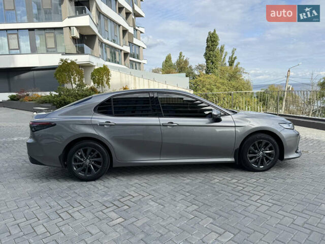 Сірий Тойота Камрі, об'ємом двигуна 2.49 л та пробігом 110 тис. км за 30000 $, фото 4 на Automoto.ua