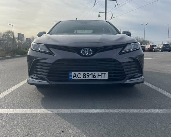Серый Тойота Камри, объемом двигателя 2.49 л и пробегом 14 тыс. км за 24000 $, фото 1 на Automoto.ua