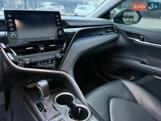 Серый Тойота Камри, объемом двигателя 2.49 л и пробегом 51 тыс. км за 29000 $, фото 13 на Automoto.ua