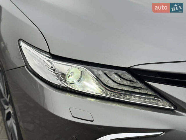 Серый Тойота Камри, объемом двигателя 2.49 л и пробегом 90 тыс. км за 30999 $, фото 57 на Automoto.ua