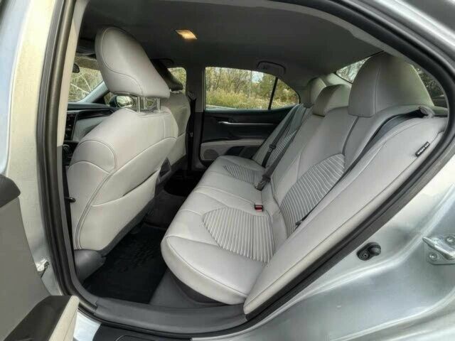 Серый Тойота Камри, объемом двигателя 2.5 л и пробегом 27 тыс. км за 9400 $, фото 10 на Automoto.ua