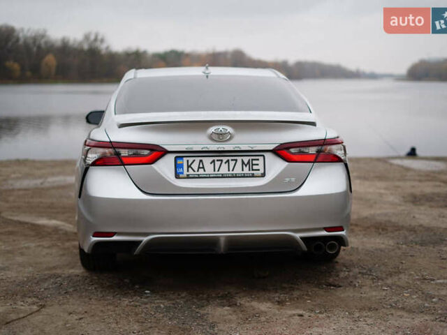 Сірий Тойота Камрі, об'ємом двигуна 2.49 л та пробігом 104 тис. км за 23000 $, фото 8 на Automoto.ua