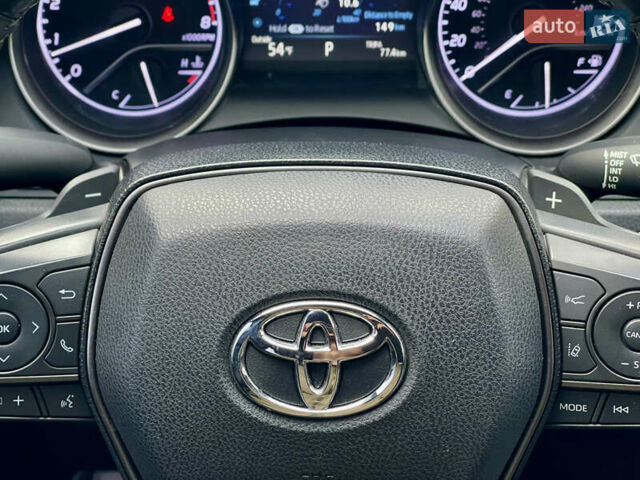 Тойота Камрі 2021 у Києві на Automoto.ua Сірий Тойота Камрі, об'ємом двигуна 2.49 л та пробігом 84 тис. км за 25900 $, фото 36 на Automoto.ua