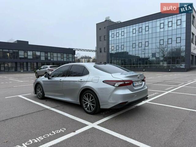 Серый Тойота Камри, объемом двигателя 2.49 л и пробегом 51 тыс. км за 29000 $, фото 3 на Automoto.ua