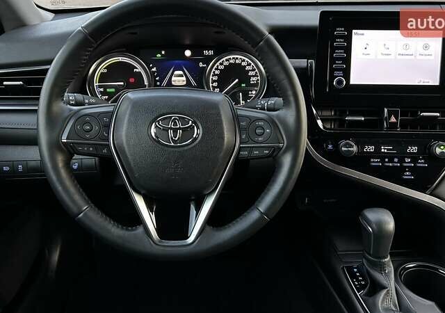 Сірий Тойота Камрі, об'ємом двигуна 2.49 л та пробігом 32 тис. км за 35097 $, фото 8 на Automoto.ua