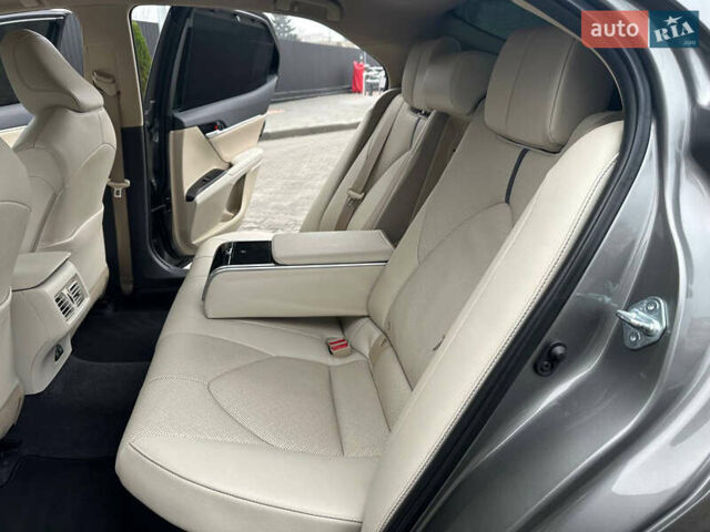 Серый Тойота Камри, объемом двигателя 2.49 л и пробегом 90 тыс. км за 30999 $, фото 23 на Automoto.ua