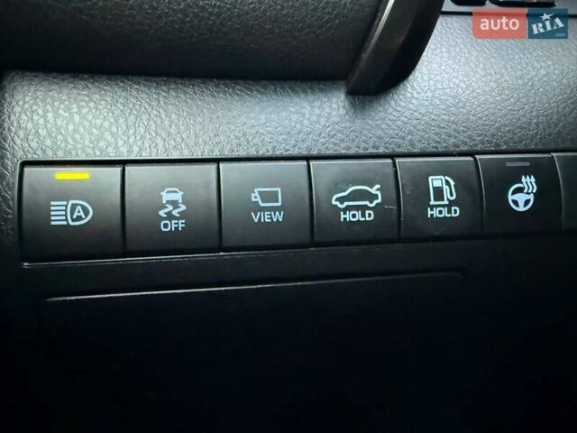 Серый Тойота Камри, объемом двигателя 2.49 л и пробегом 200 тыс. км за 28500 $, фото 49 на Automoto.ua