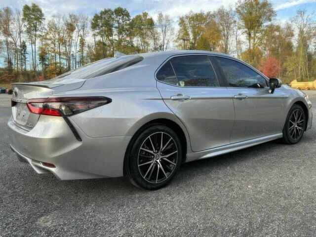 Серый Тойота Камри, объемом двигателя 2.5 л и пробегом 27 тыс. км за 9400 $, фото 5 на Automoto.ua