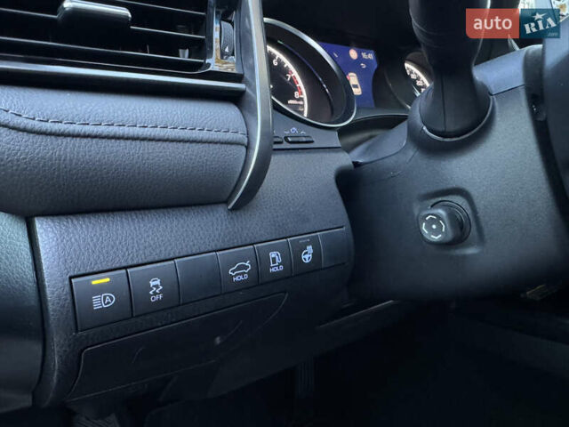 Тойота Камри 2021 в Днепре (Днепропетровске) на Automoto.ua Серый Тойота Камри, объемом двигателя 2.49 л и пробегом 78 тыс. км за 28999 $, фото 23 на Automoto.ua