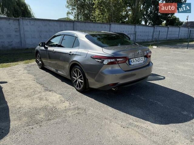Сірий Тойота Камрі, об'ємом двигуна 2.49 л та пробігом 93 тис. км за 37000 $, фото 1 на Automoto.ua