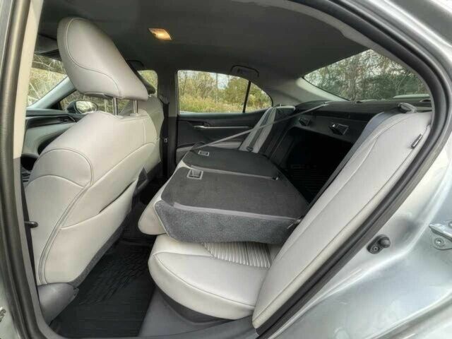 Серый Тойота Камри, объемом двигателя 2.5 л и пробегом 27 тыс. км за 9400 $, фото 9 на Automoto.ua