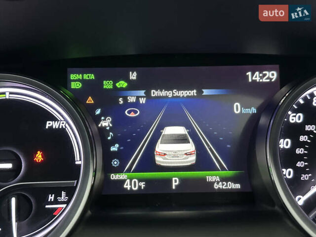 Серый Тойота Камри, объемом двигателя 2.49 л и пробегом 69 тыс. км за 29300 $, фото 9 на Automoto.ua