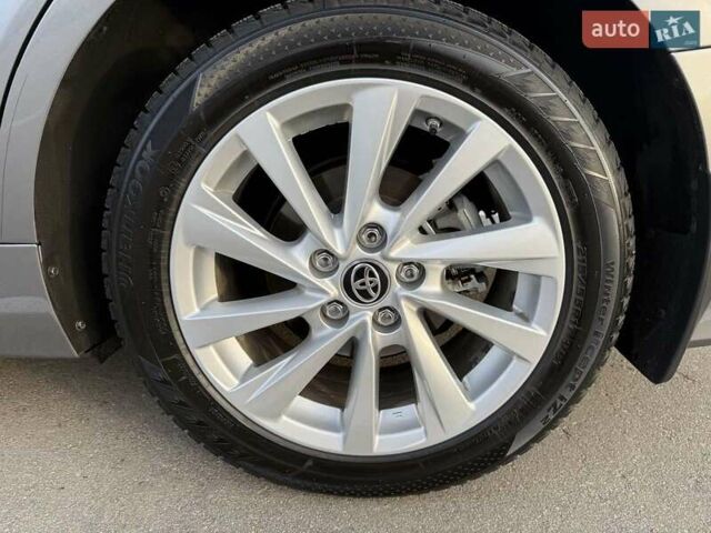 Сірий Тойота Камрі, об'ємом двигуна 2.49 л та пробігом 62 тис. км за 25900 $, фото 8 на Automoto.ua