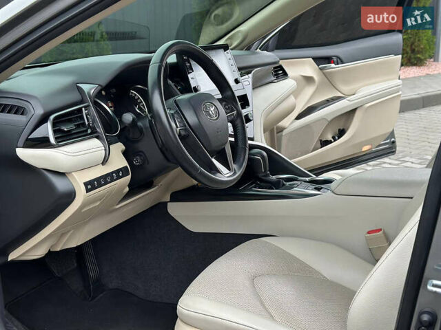 Серый Тойота Камри, объемом двигателя 2.49 л и пробегом 90 тыс. км за 30999 $, фото 10 на Automoto.ua