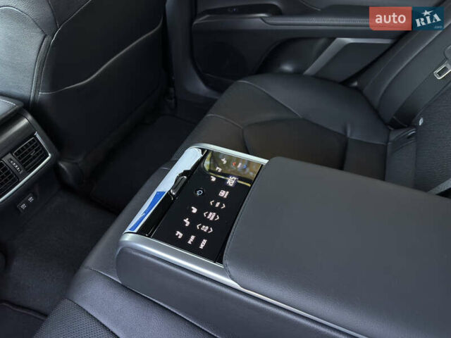 Тойота Камри 2021 в Днепре (Днепропетровске) на Automoto.ua Серый Тойота Камри, объемом двигателя 2.49 л и пробегом 78 тыс. км за 28999 $, фото 28 на Automoto.ua