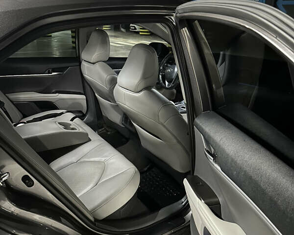 Серый Тойота Камри, объемом двигателя 2.49 л и пробегом 69 тыс. км за 29300 $, фото 31 на Automoto.ua